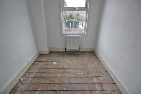 82 Abbey Grove, Abbey Wood, London, SE2 9EP