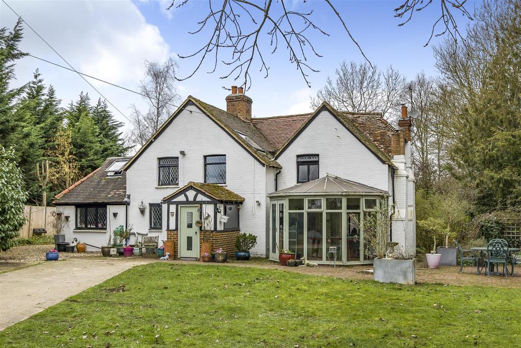 Battle Lane, Marden, Tonbridge 4 bed detached house for sale £875,000