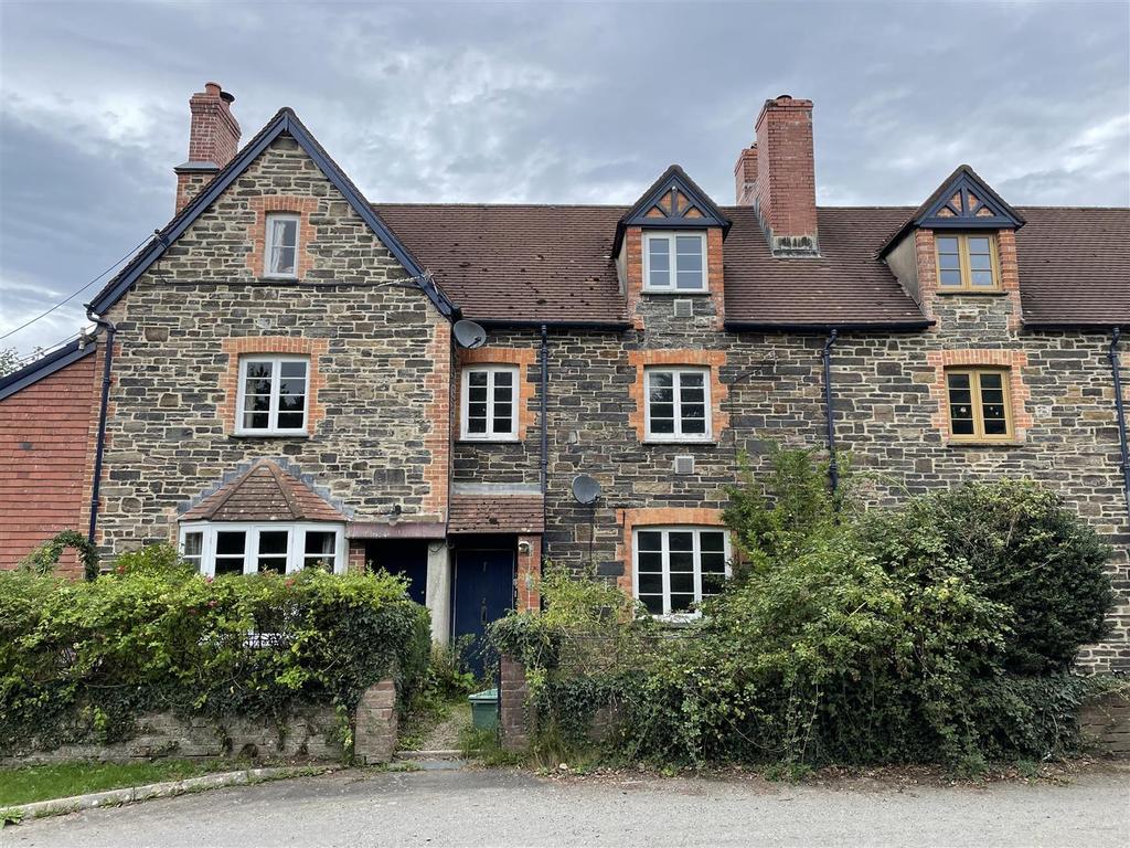 Filleigh 3 bed terraced house £175,000