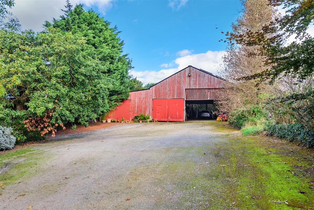 Barn.jpg