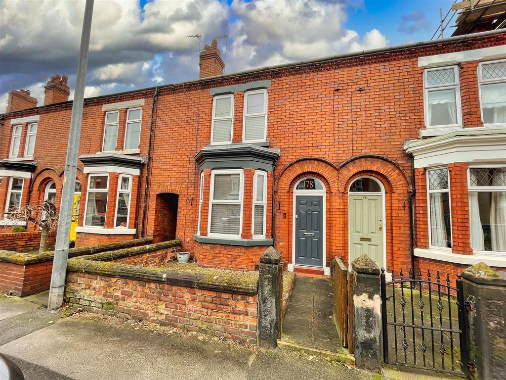 Moss Road, Northwich 3 bed terraced house for sale £275,000