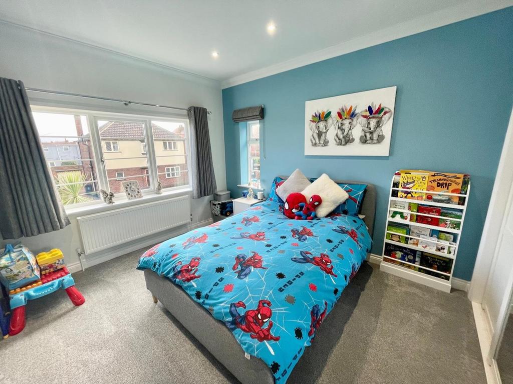 Bedroom 2 (Front)