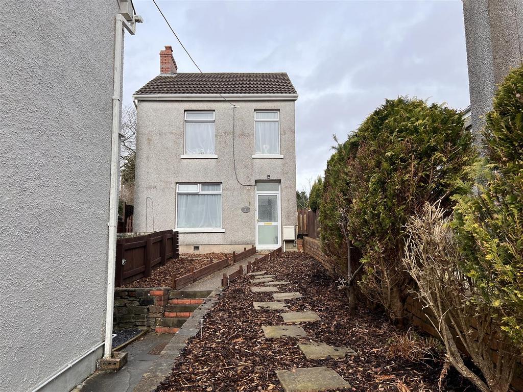 Llandeilo Road, Upper Brynamman... 4 bed detached house £197,495
