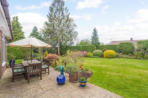 15 Weston Road, Failand, Bristol, BS8 3UR