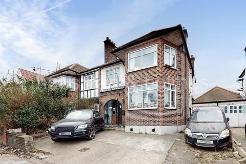 4 bedroom house for sale, Hendon Way, NW2