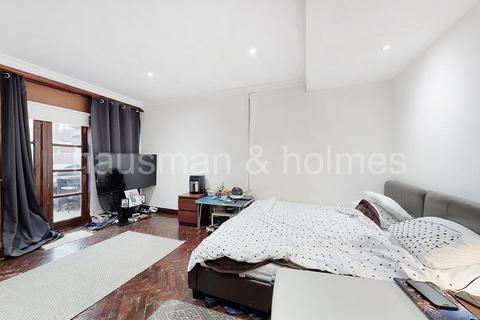 4 bedroom house for sale, Hendon Way, NW2