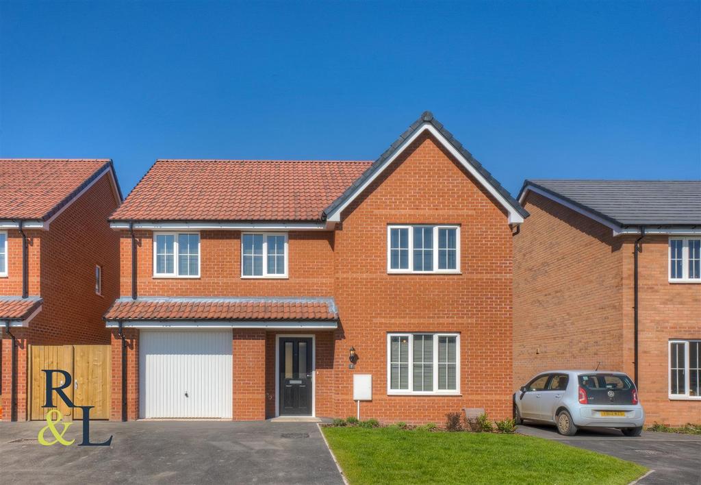 Baxter Close, Chapel Lane, Bingham... 4 bed detached house £1,650 pcm