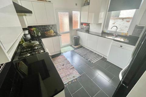 4 bedroom terraced house for sale - Oxford Road, Middlesbrough