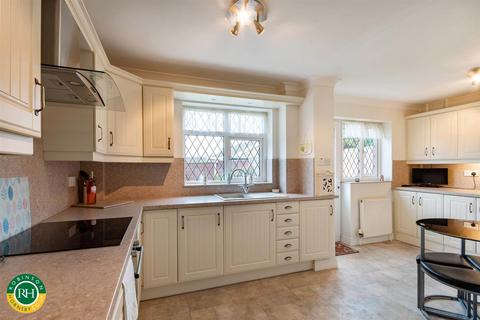 337 Goodison Boulevard, Cantley, Doncaster, DN4 6TR