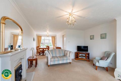 337 Goodison Boulevard, Cantley, Doncaster, DN4 6TR
