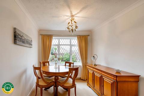 337 Goodison Boulevard, Cantley, Doncaster, DN4 6TR