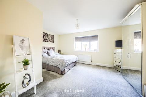 48 Burnham Road, Wythall, Birmingham, B47 6AT
