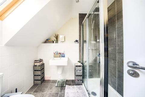 48 Burnham Road, Wythall, Birmingham, B47 6AT