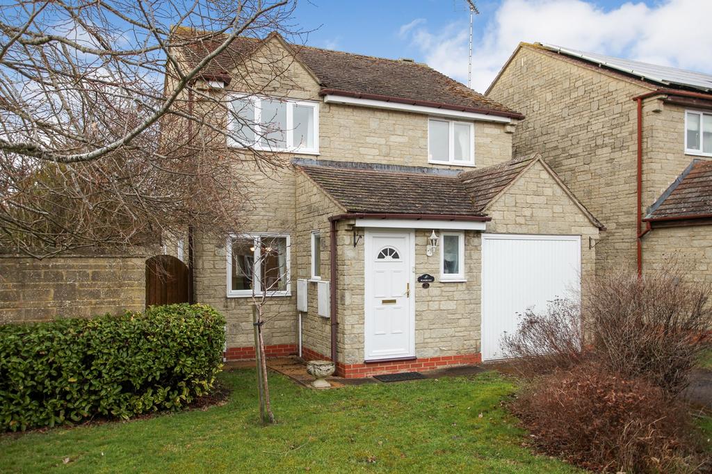 Croft Holm, MoretoninMarsh, Gloucestershire. GL56 0JH 3 bed detached