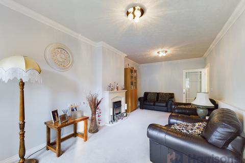 2 bedroom apartment for sale - Beatrice Lodge, Canterbury Road, Sittingbourne, Kent, ME10 4FD