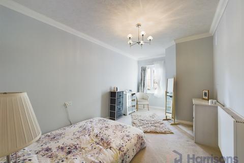 2 bedroom apartment for sale, Beatrice Lodge, Canterbury Road, Sittingbourne, Kent, ME10 4FD