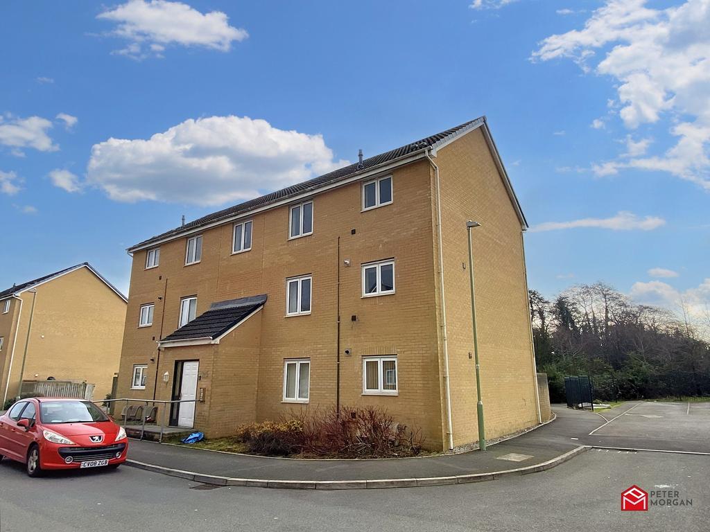 Ffordd Maendy, Sarn, Bridgend, Bridgend County. CF32 9EZ 2 bed ground