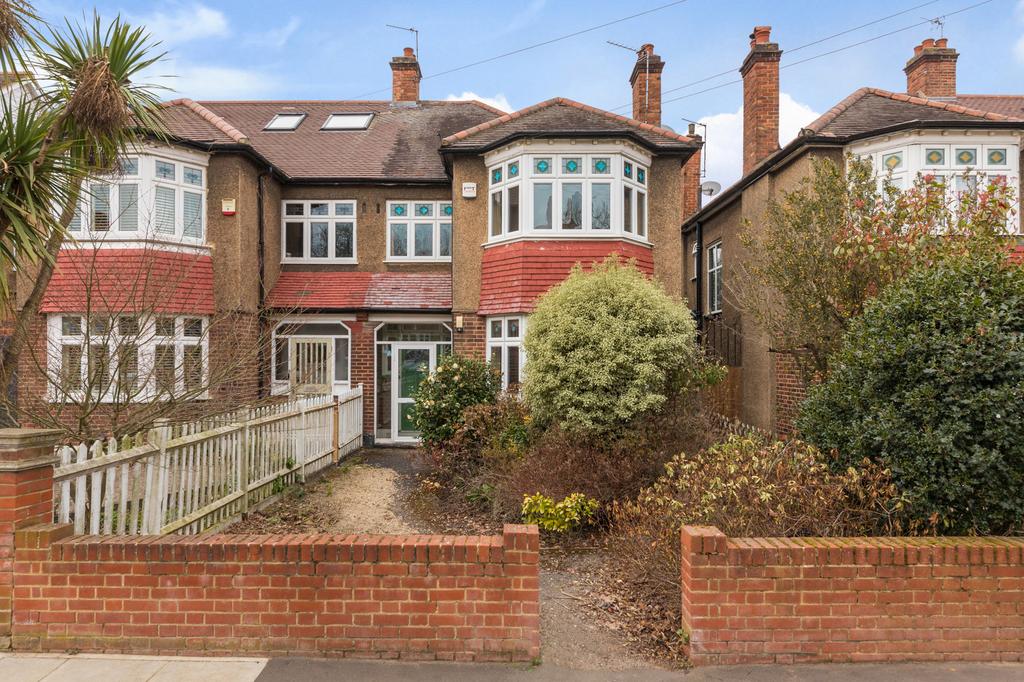 Therapia Road, East Dulwich, SE22 3 bed semidetached house £975,000