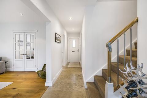 29 Oak Tree Avenue, Marlow, SL7 3EN