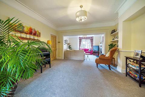83 Bournemouth Road, London, SW19 3AR