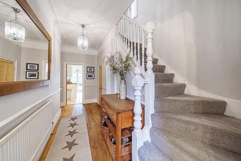 83 Bournemouth Road, London, SW19 3AR