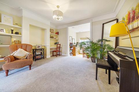 83 Bournemouth Road, London, SW19 3AR