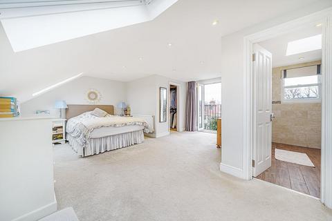 83 Bournemouth Road, London, SW19 3AR