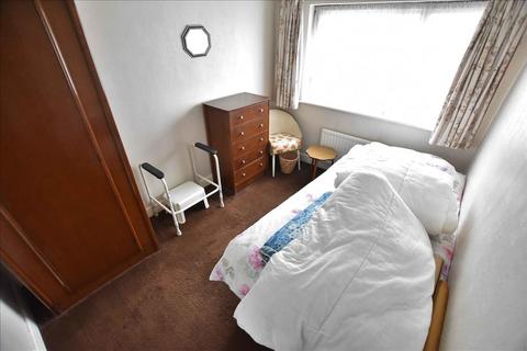 40 Gloucester Road, Feltham, TW13 5BZ