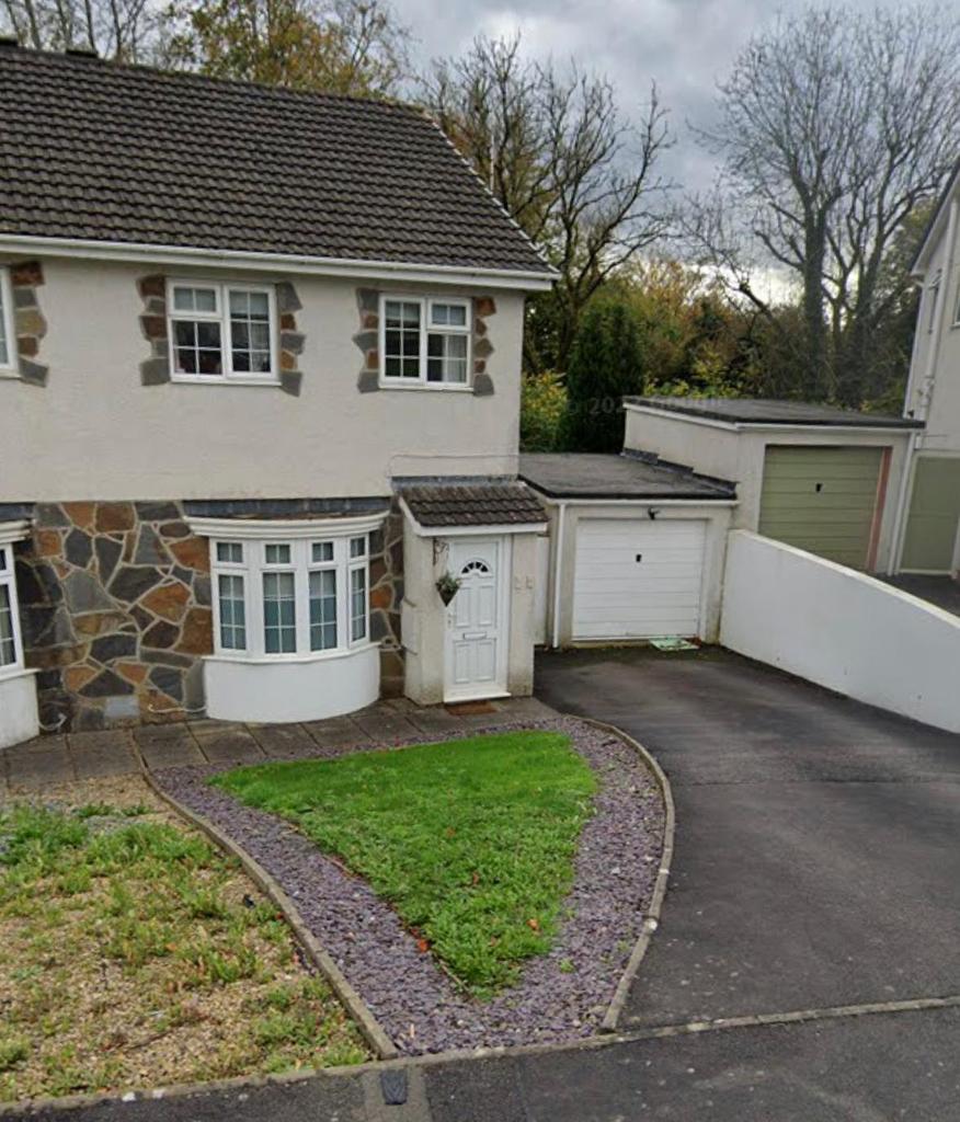 Ty Gwyn Drive, Brackla CF31 3 bed semidetached house £995 pcm (£230 pw)