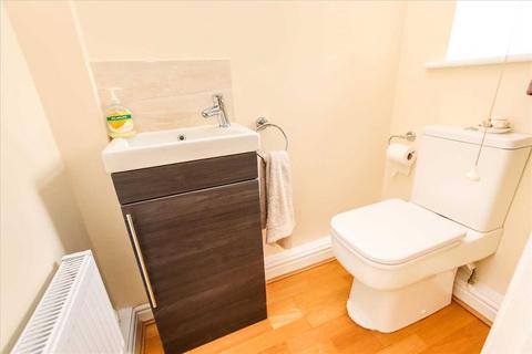 30 Bath Road, Bracebridge Heath, Lincoln, LN4 2TW