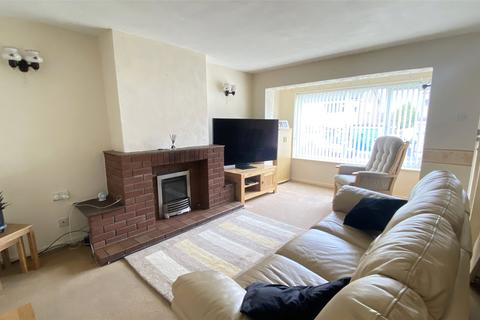3 bedroom semi-detached house for sale - Avon Road, Melton Mowbray, Leicestershire