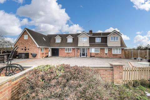 9 bedroom detached house for sale, Wycke Hill, Maldon, CM9