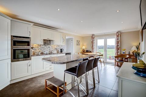 9 bedroom detached house for sale, Wycke Hill, Maldon, CM9