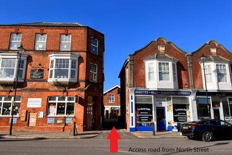 Office to rent - First Floor Offices, 12A North Street, Emsworth, PO10 7DQ
