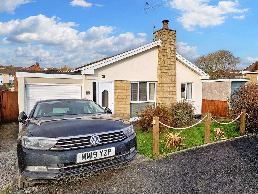 Bede Haven Close, Bude EX23 3 bed detached house £1,250 pcm (£288 pw)