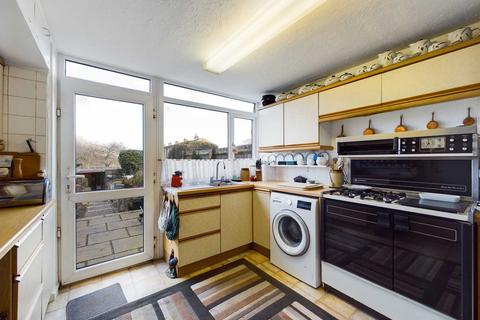 8 Barley Croft, Hemel Hempstead, HP2 4UY