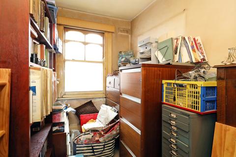 2 Hereford Road, London, W5 4SE