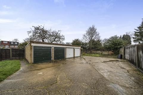 3 New Park Road, Ashford, TW15 1EG