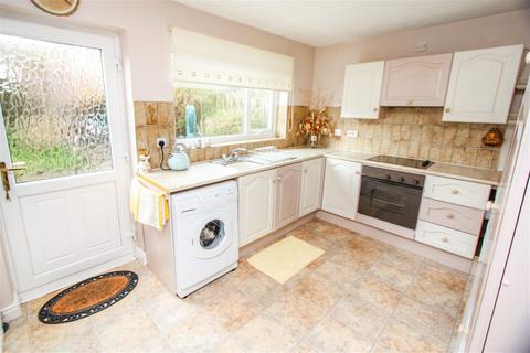 2 bedroom detached bungalow for sale, Erw Goch, Abergele, Conwy, LL22 9AQ