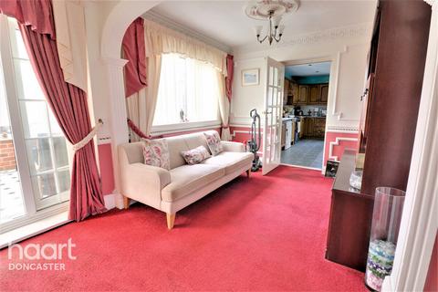 1 Broachgate, Doncaster, DN5 9HA