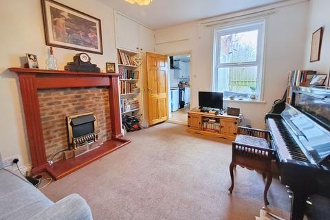 2 bedroom ground floor flat for sale, Prior Terrace, Hexham, Northumberland, NE46 3EU