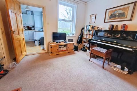 2 bedroom ground floor flat for sale, Prior Terrace, Hexham, Northumberland, NE46 3EU