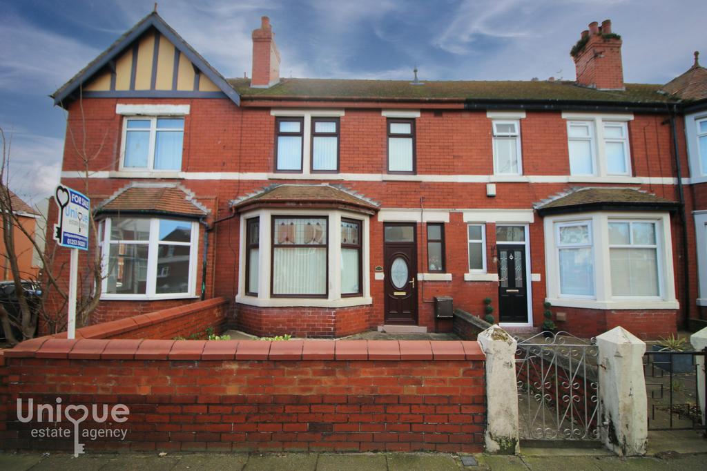 Poulton Road, Fleetwood, FY7 3 bed terraced house for sale £115,000