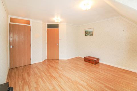 1 bedroom apartment for sale, Church Road East,  Farnborough , GU14