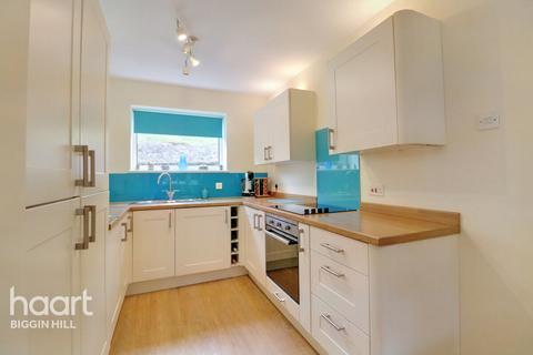 7 Flamborough Close, Biggin Hill, Westerham, TN16 3PB