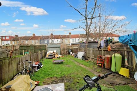 59 Westbury Road, Wembley, HA0 4JY
