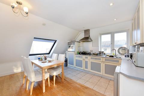 35 Leerdam Drive, London, E14 3JJ