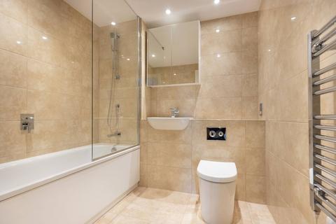 3 bedroom flat for sale, Talisker House, Acton, London, W3