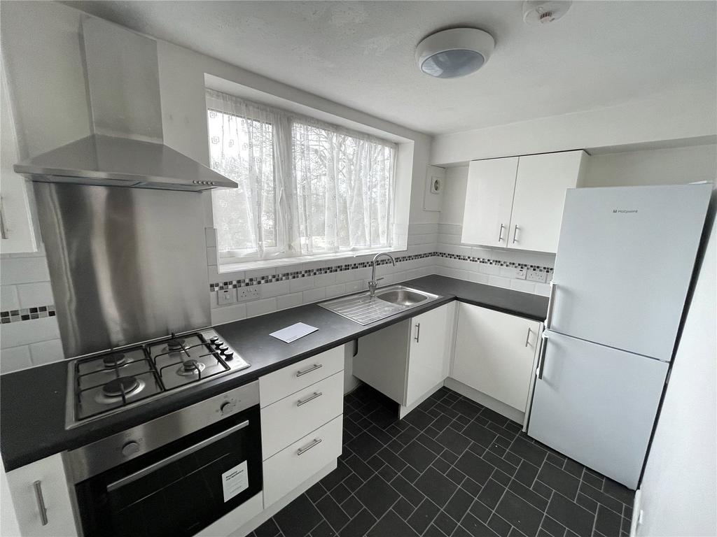 Station Road, New EN5 1 bed apartment £1,050 pcm (£