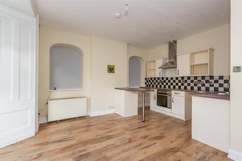 1 bedroom ground floor flat for sale, Christchurch Street West, Frome